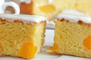 Рецепт «Персиковый сметанный пирог»